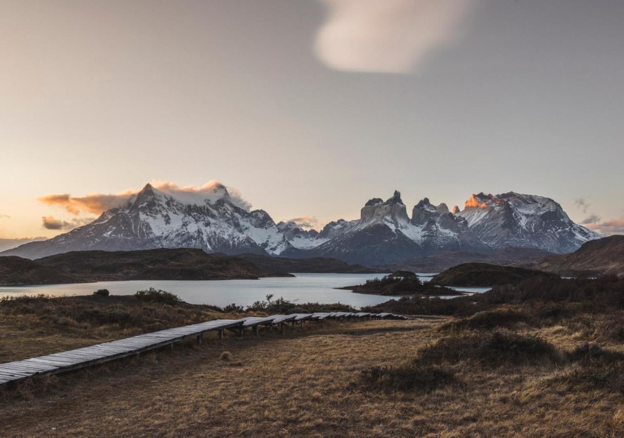 Explora En Torres Del Paine Villa Torres del Paine National Park Exteriör bild